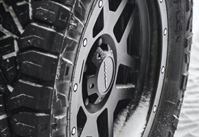 Achterband van een auto